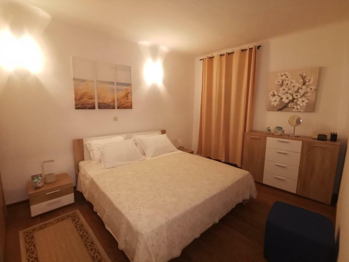 A Charming One-bedroom In The Heart Of 'rovinj' Apartment
